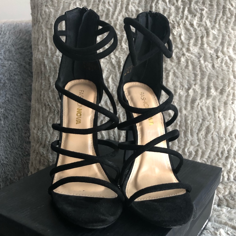 Black Criss-Cross Strappy Stilettos